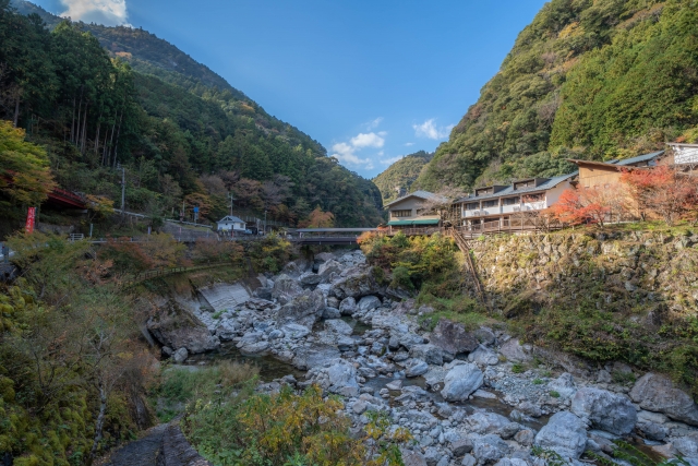 中津渓谷・安居渓谷 国道439号 (中津渓谷)